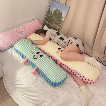 🎀樂貝兒新品🎀萌趣刺绣抱枕 女生臥室宿舍抱枕 睡覺長條側睡夾腿專用神器 加寬長條抱枕 软乎乎冰丝抱枕