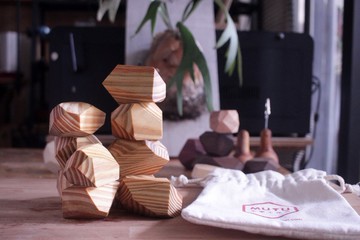 松木平衡木疊石