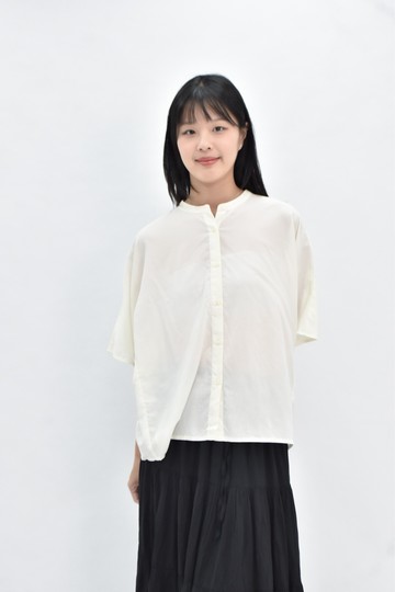 (2XL)  鈕扣白色短袖上衣