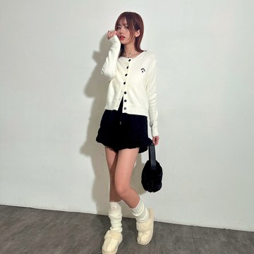 IN SHOP 公仔掛件排釦毛線外套-共5色【KT281088】