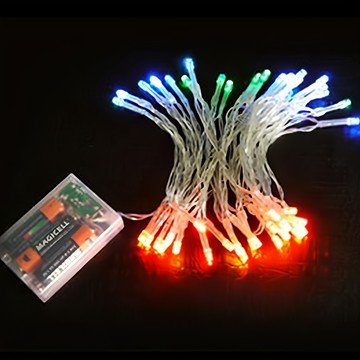 摩達客 聖誕燈LED燈串50燈電池燈  透明色  1條