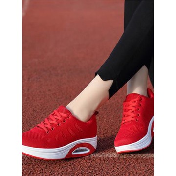 廣場舞蹈鞋女飛織四季搖搖鞋紅色軟底透氣媽媽運動鞋休閑跳舞鞋秋