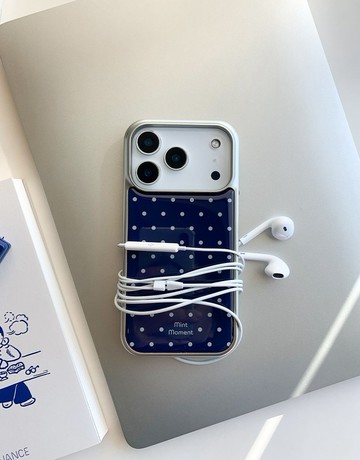 Dot White Navy 環氧樹脂 iPhone 手機殼 MagSafe