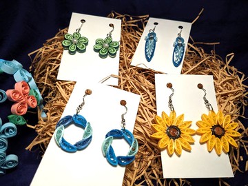 花漾   花形耳環  輕輕搖曳   美麗動人