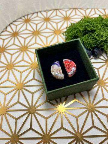 和服布料獨一無二樹脂耳針 和風飾品 晴 Hare - 紅藤白