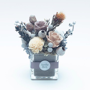 微光森林 霧白 聖誕節  交換禮物 聖誕佈置 生日禮物 永生花