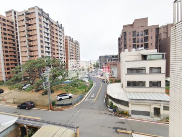 ❤️穎推❤️草漯重劃區全新電梯別墅-可停4台車｜桃園市觀音區八德一街