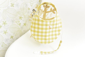 黃格彩虹- 口水巾 圍兜 奶嘴鍊