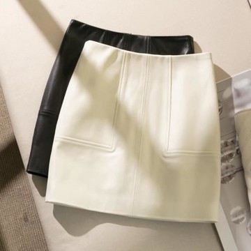 超短海寧真皮秋冬韓版包臀裙a字半身裙白色百搭修身高腰綿羊皮女