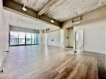 【寶輝SKYTOWER】三套房B2雙平車帝王視野｜台中市西屯區市政路