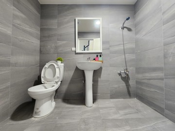 捷運好市多舊社公園全新整理孝親車庫美透天｜台中市北屯區松義街