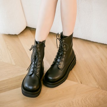 【預購12/27出貨】《個性指標》輕量厚底軍靴 黑 GB617BK