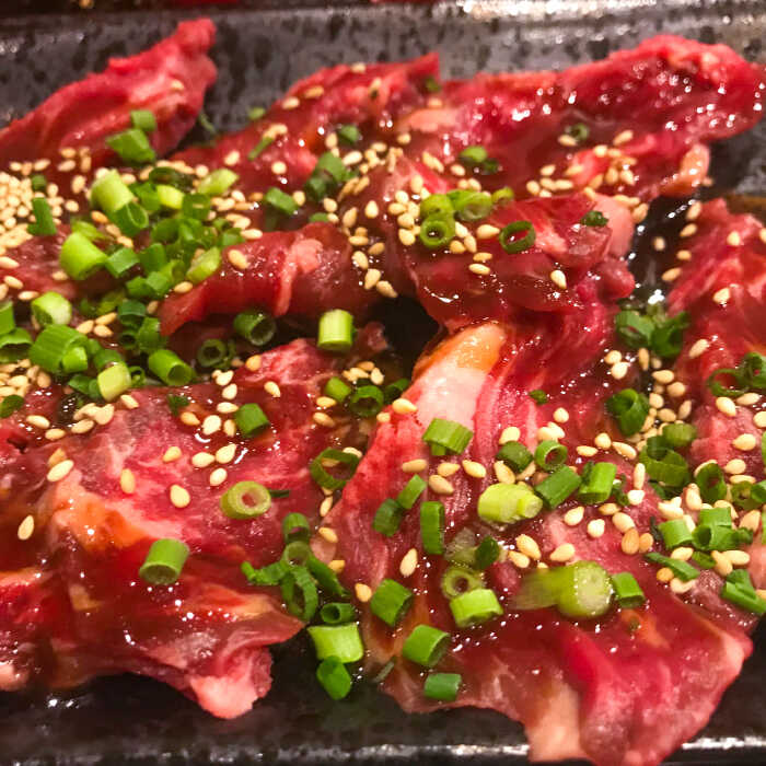 長崎和牛 もも肉 400g    南島原市   はなぶさ [SCN077]