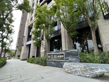 浩瀚MVP邊間三房平車4年屋近精武車站｜台中市東區東英十七街