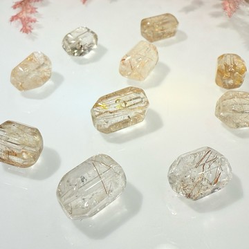 💕 𝓒. 𝓣 晶寶💕髮晶 紅銅髮 銅髮晶 水晶 隨形 散珠 diy 設計 有孔洞