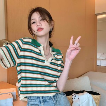 大碼胖妹妹POLO領條紋針織衫女春夏新款正肩修身顯瘦短袖別致上衣