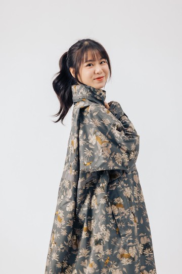 KiU 空氣感5秒快穿套頭式雨衣 - 動物森林 - 動森一般尺寸