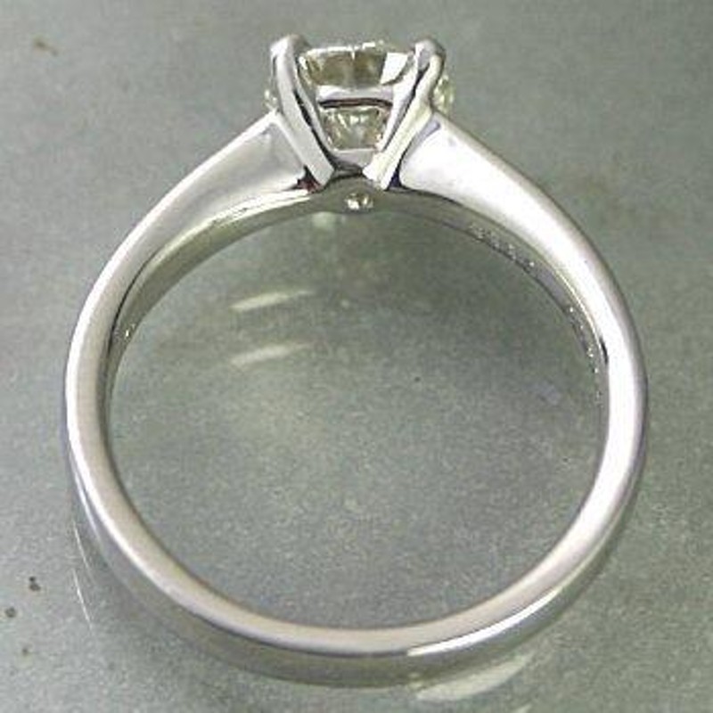 婚約指輪 プラチナ ダイヤモンド 0.5カラット 鑑定書付 0.50ct Dカラー