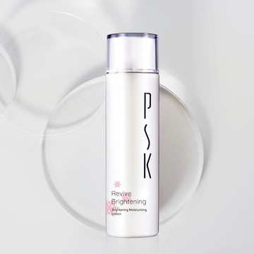 激光透亮化妝水 150ml