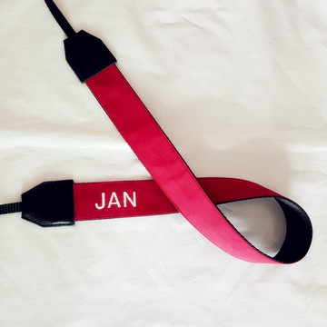 绣字 加购服务费 请先联系设计师改好费用再下单 客制礼物