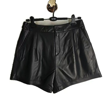 【巴黎精品】現貨+預購 真皮短褲休閒褲-真皮後鬆緊短褲女褲子a1iv68