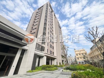 靜宜沙鹿站前｜和築T1三房平車全新交屋｜台中市沙鹿區興安路