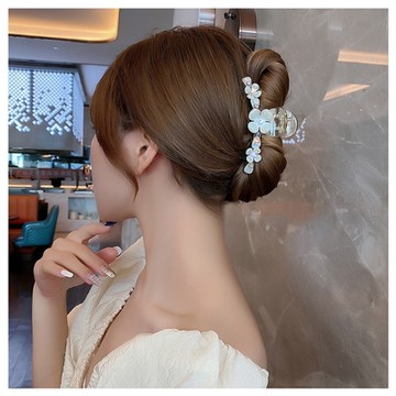 梨花HaNA 韓國貝殼光澤玉之花朵．透明立體抓夾