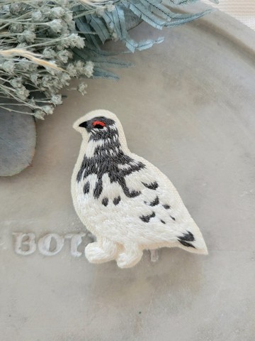 雷鳥刺繡胸針【訂製商品】