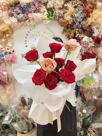 鮮花花束- Rose