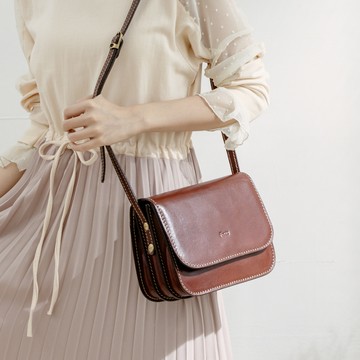 FOCUS經典原皮時尚斜背包/側肩包/真皮方包/斜背三層包(FTE7328)