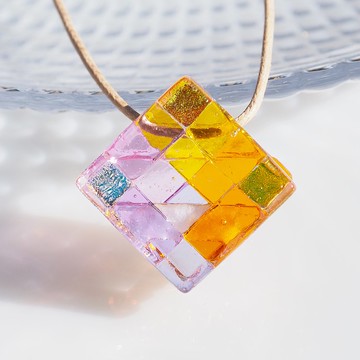 散發香氣的幸福玻璃 (しあわせ【香氛】【前進】) 項鍊 【預約製作】