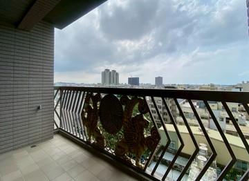 博悅開價我最低|屋主換大房 典雅裝潢3房雙車位豪邸｜台南市安平區永華路二段