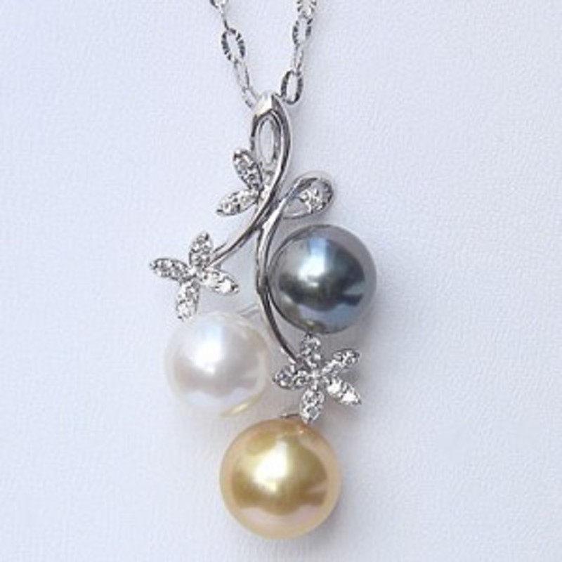 【お値下げしました❗️】ブラックパール 南洋真珠 トップ ネックレス付きお出かけ