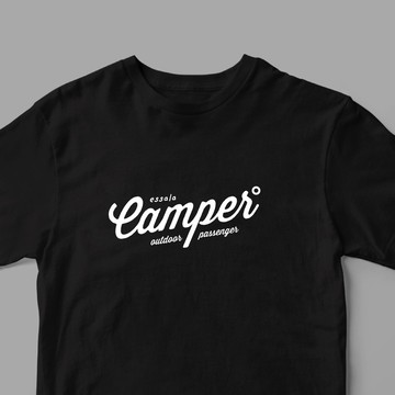 Essala 露營者 T-Shirt