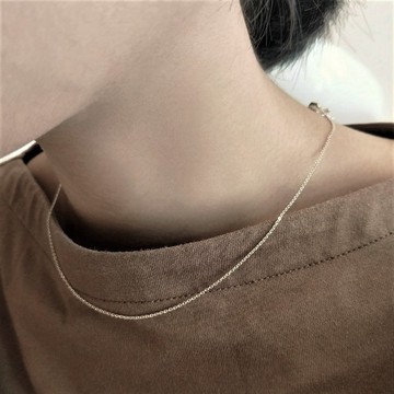 │簡約│質感十字鍊 • 純銀單鍊 • 鎖骨鍊
