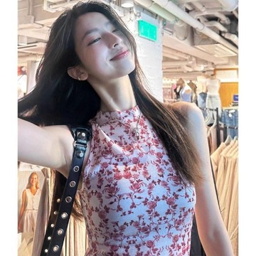 法式復古碎花掛脖背心外穿甜辣妹修身洋氣圓領短款無袖上衣女 YC402