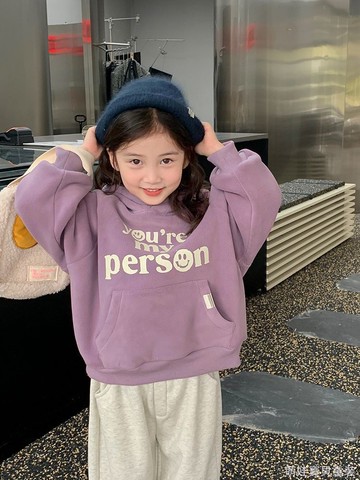 超值必入！童裝寶寶加絨衛衣秋冬新款兒童字母印花連帽外套女童加厚上衣 長袖上衣 女童衛衣 女童長袖 女童長袖衛衣