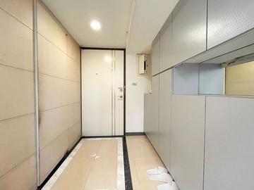 阿紳大推【捷運新埔】高樓層三房車｜挑高設計空間倍增｜新北市板橋區新海路