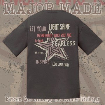【MAJOR MADE】蠟筆星星塗鴉短T