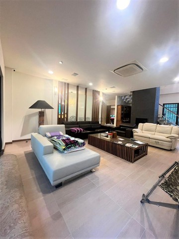 稀有！絕美農舍～美麗池畔與日式風華的融合｜新竹縣橫山鄉馬福