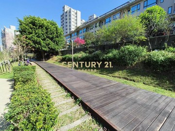 21阿宏專營~璟都劍橋三角窗景觀挑高店面｜桃園市桃園區大有路