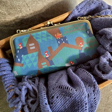 BOING｜7款 豌豆口金包大長夾手機包鍊條包-歐洲童話小屋 深藍色 BO-2203B