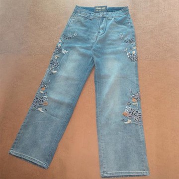 【PANGCHI 龐吉】牡丹繡花刷色牛仔褲(2426220/31)