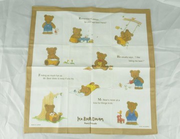 【震撼精品百貨】M.B.D.CLUB 泰迪熊   手帕 咖啡白-盪鞦韆  震撼日式精品百貨