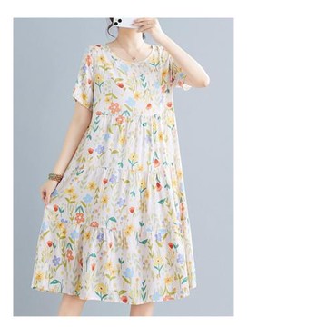 AKARA 繽紛色彩幸福甜菜短袖連身裙洋裝(3XL有做/ 蛋糕裙/ 拼接剪裁 /涼感綿綢)