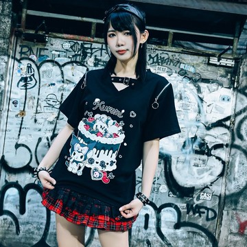 原創三麗鷗SANRIO授權酷洛米扣帶拉鍊露肩龐克風V領短袖T恤JJ5072