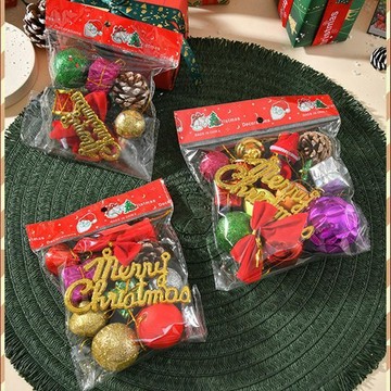 【臺灣出貨】聖誕多多包裝飾組 鈴鐺松果禮物盒蝴蝶結掛件 聖誕樹配件 商場學校居家場景佈置聖誕節裝扮飾品 聖誕樹裝飾