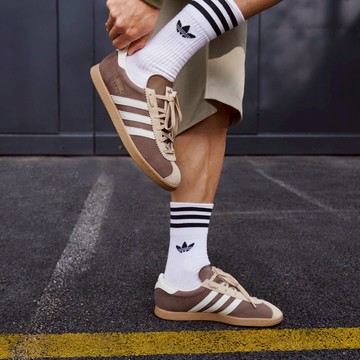 STADT 運動休閒鞋