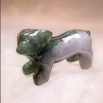 【旺財】春帶彩翡翠巧雕狗狗 | 天然緬甸玉A貨翡翠 | 送禮