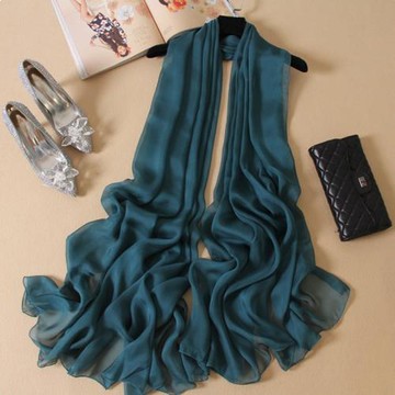 墨綠色真絲絲巾百搭純色100%桑蠶絲秋冬款洋氣時尚圍巾女旅游披肩
